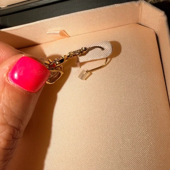 VTG Juicy Couture Gold Plated Faceted Heart Drop Dangle CZ Earrings New in Box